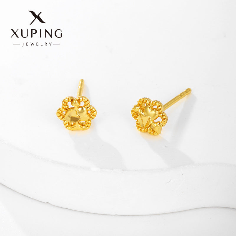 Wholesale Alloy Flower Simple and Compact Mini Summer High-end Fashion Earrings